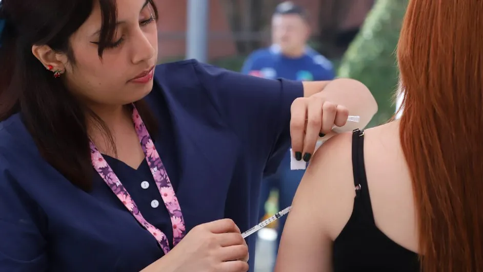 Nuevo León refuerza vacunación ante 20 casos de sarampión