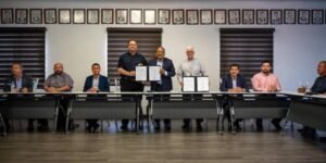 Andrés Mijes impulsa alianza social con Arquidiócesis