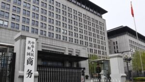 China impone restricciones a exportaciones de tecnología a Japón