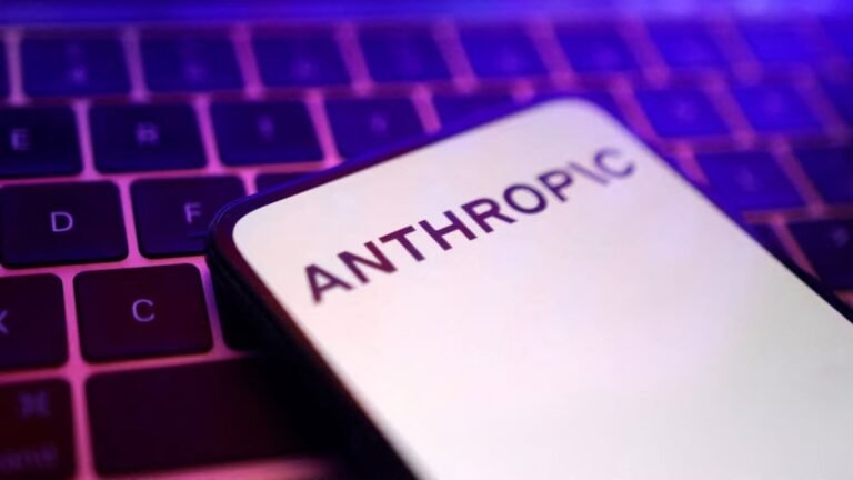 Anthropic acuerda pagar 1,500 millones a autores por uso de obras