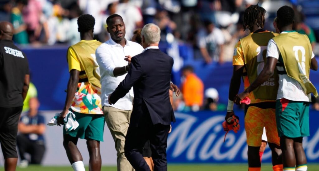 Senegal destituye a Pape Thiaw tras eliminación en el Mundial