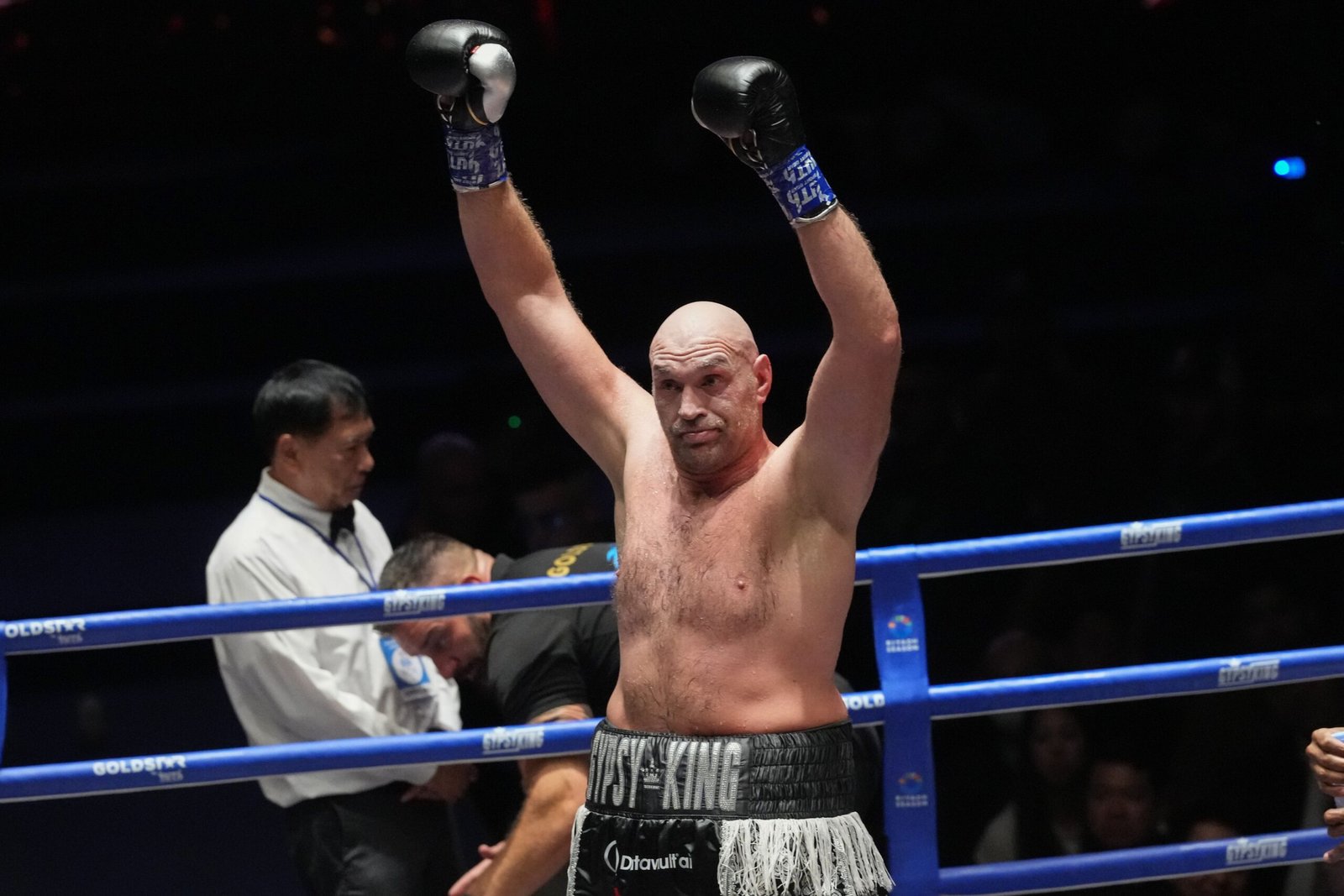 Tyson Fury se impuso de forma contundente a Mariusz Wach y ahora fija su mirada en el enfrentamiento con Anthony Joshua.
