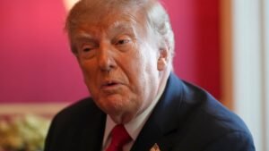 Donald Trump descarta intervención militar en Cuba para mejorar relaciones